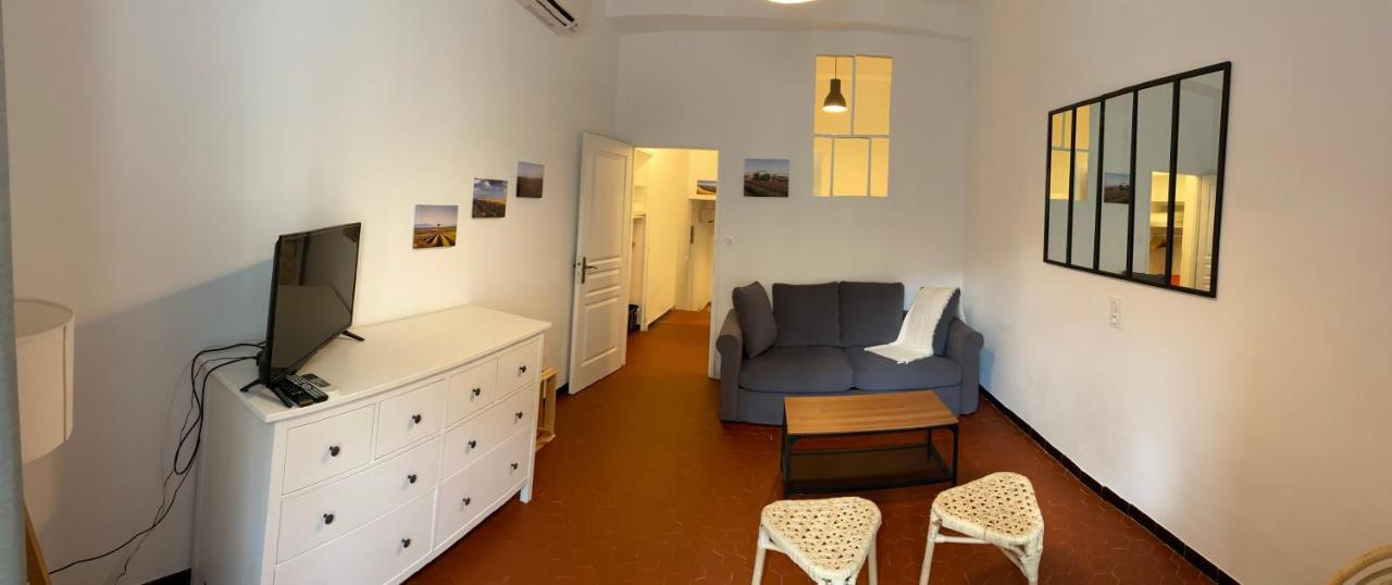 Maison De Village Au Pays Des Lavandes A וואלנסול מראה חיצוני תמונה